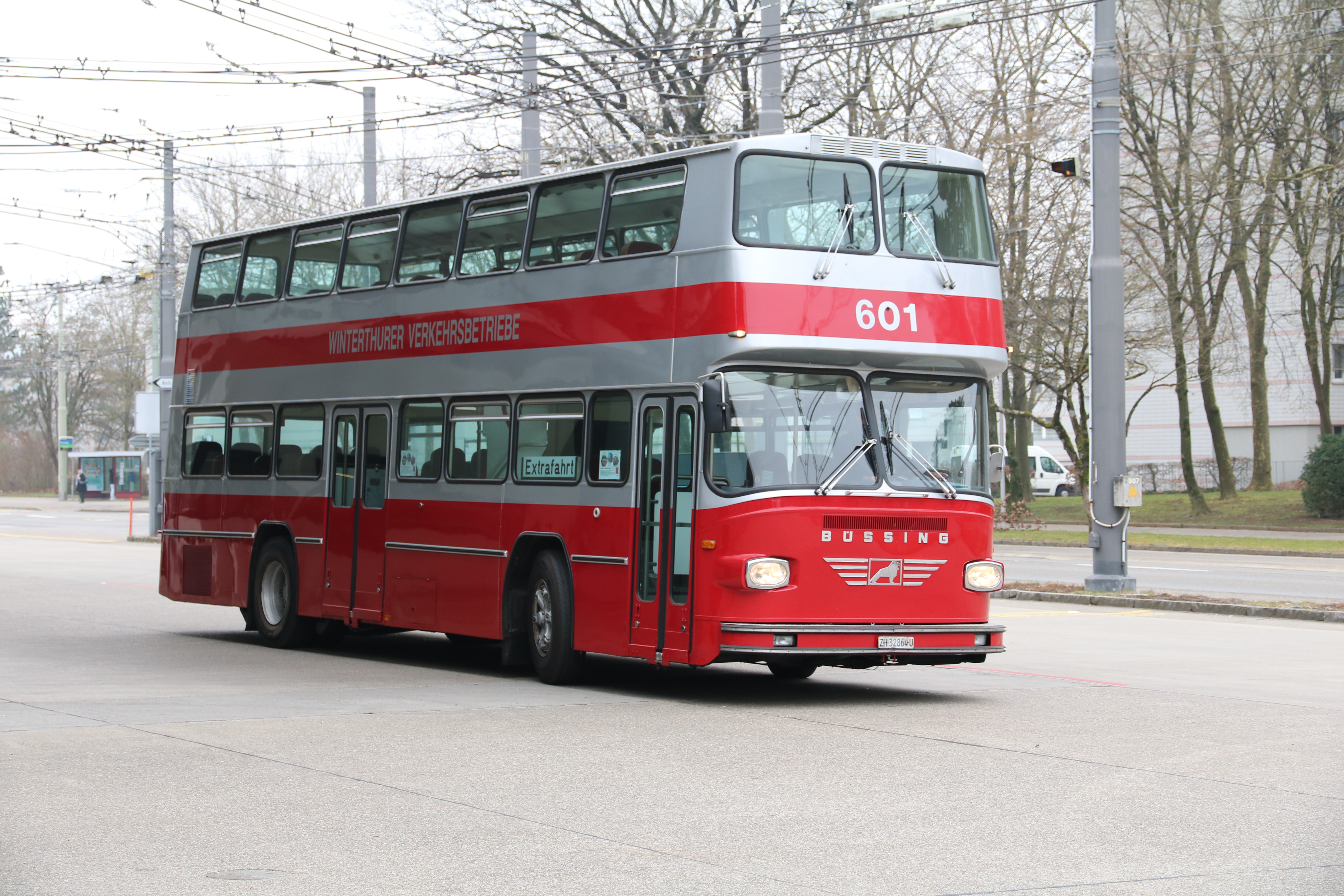 Stadtbus verkauft Oldtimer-Fahrzeuge
